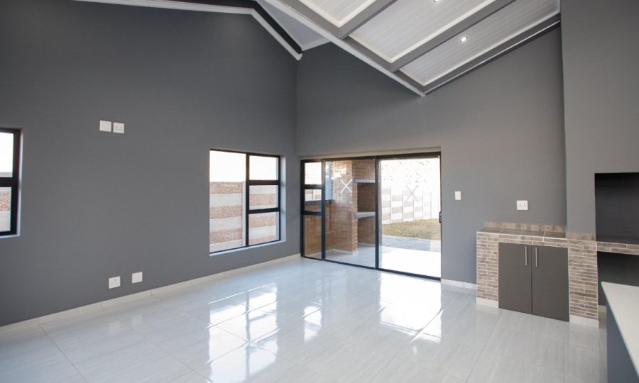 3 Bedroom Property for Sale in Island View Western Cape